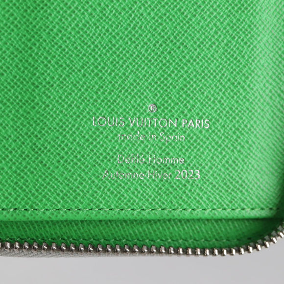 LOUIS VUITTON Monogram LV Portrait Zippy Wallet Vertical M82590 LV Auth 127987M