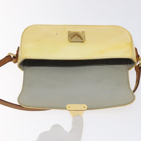 LOUIS VUITTON Monogram Vernis Malibu Street Bag Perle M91507 LV Auth 128122