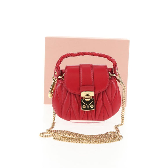 Miu Miu Matelasse Chain Shoulder Bag Leather Red Gold Auth 128161M