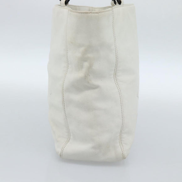 CHANEL Chain Tote Bag Lamb Skin White CC Auth 128237