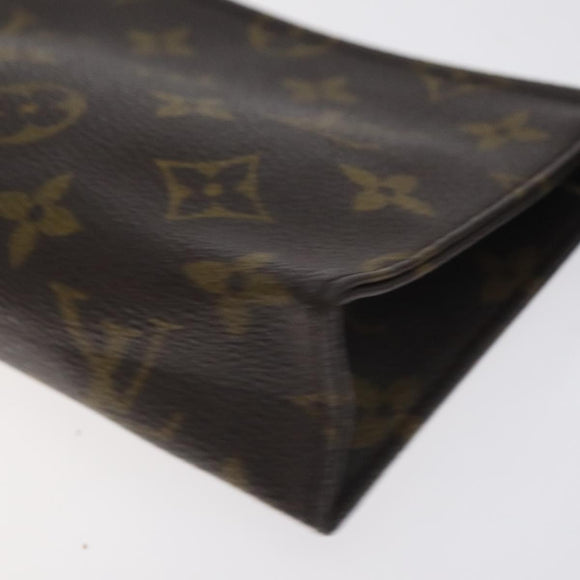 LOUIS VUITTON Monogram Poche Toilette 15 Pouch M47546 LV Auth 128417