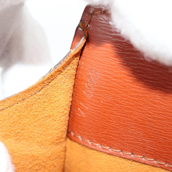 LOUIS VUITTON Epi Cluny Shoulder Bag Brown M52253 LV Auth 129727