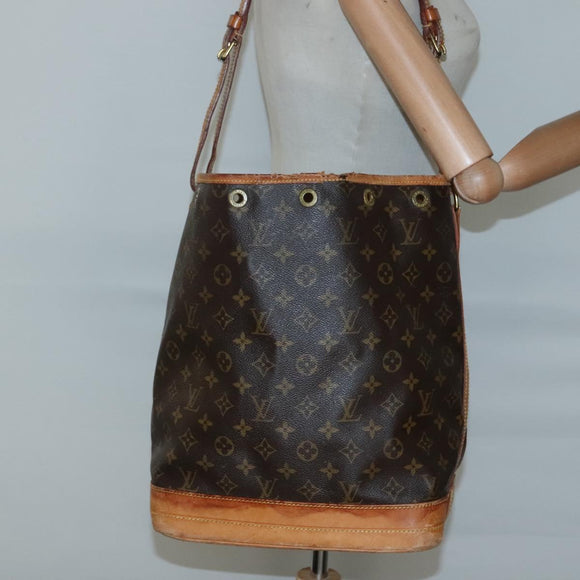LOUIS VUITTON Monogram Noe Shoulder Bag M42224 LV Auth 130381
