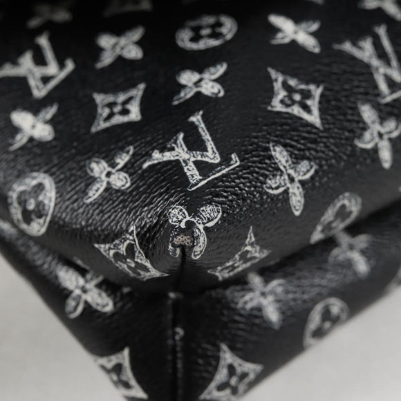 LOUIS VUITTON Catgram Cat Pochette Shoulder Bag Black M52935 LV Auth 130472SM