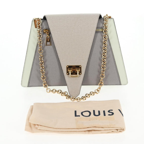 LOUIS VUITTON Taiga Trapeze Shoulder Bag Gracie LV Auth 130675M
