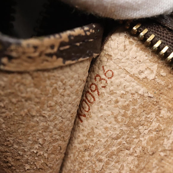 LOUIS VUITTON Monogram Poche Toilette 19 Pouch M47544 LV Auth 130708