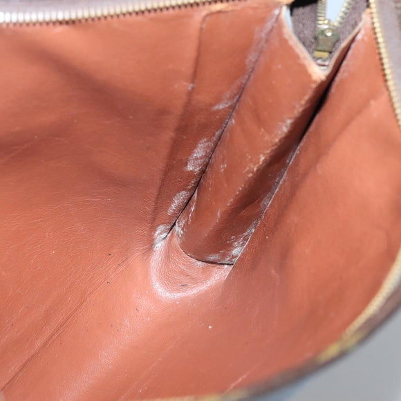 LOUIS VUITTON Monogram Poche Toilette 26 Pouch M47542 LV Auth 130712