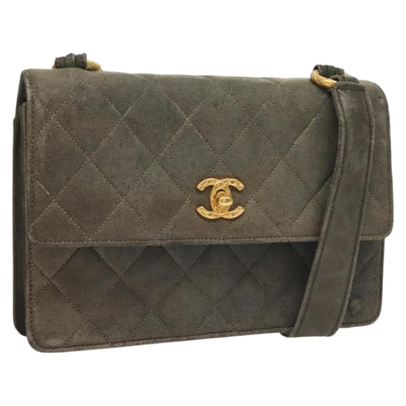 CHANEL Matelasse Shoulder Bag Lamb Skin Gray Gold CC Auth 130947