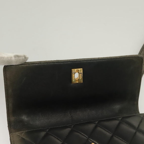 CHANEL Matelasse Shoulder Bag Lamb Skin Gray Gold CC Auth 130947