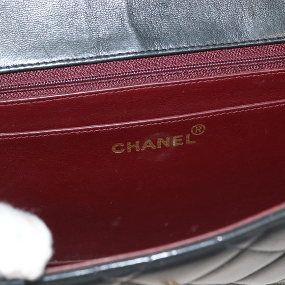 CHANEL Matelasse Shoulder Bag Lamb Skin Gray Gold CC Auth 130947