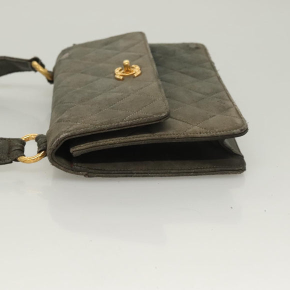 CHANEL Matelasse Shoulder Bag Lamb Skin Gray Gold CC Auth 130947