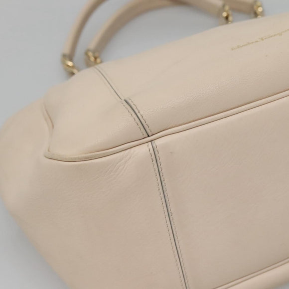 Salvatore Ferragamo Chain Tote Bag Leather Ivory Gold Auth 130960