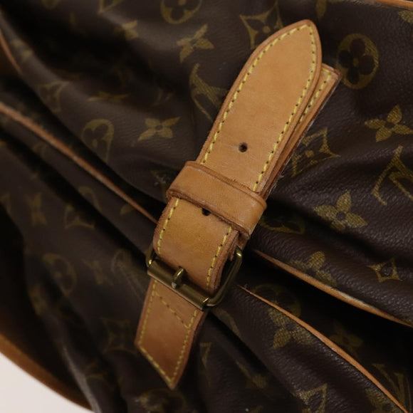 LOUIS VUITTON Monogram Saumur 43 Shoulder Bag M42252 LV Auth 131040