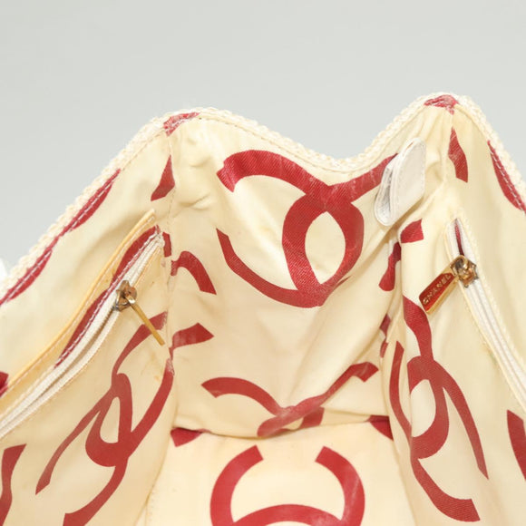 CHANEL Matelasse Chain Shoulder Bag Straw White CC Auth 131080