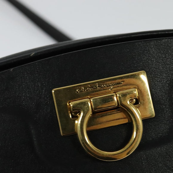 Salvatore Ferragamo Gancini Chain Shoulder Bag Leather Black Gold Auth 131182