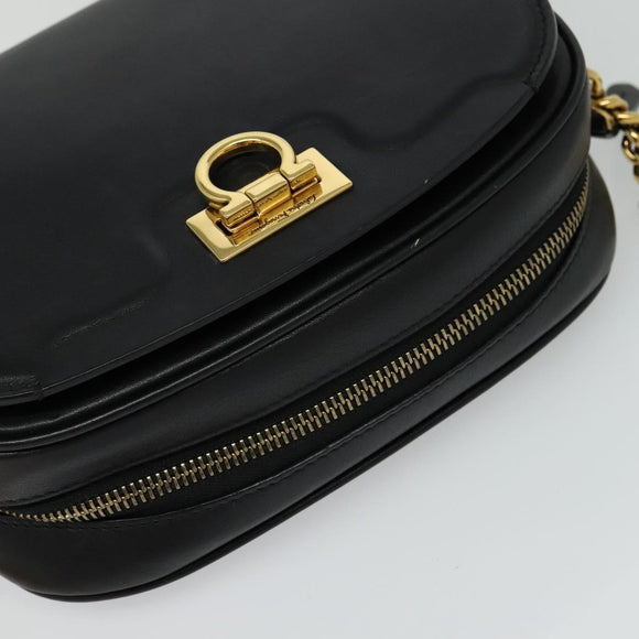 Salvatore Ferragamo Gancini Chain Shoulder Bag Leather Black Gold Auth 131182