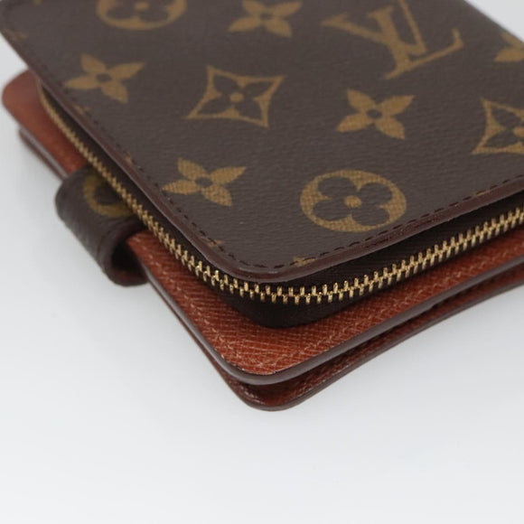 LOUIS VUITTON Monogram Compact Zip Wallet M61667 LV Auth 131202