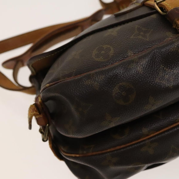 LOUIS VUITTON Monogram Saumur 30 Shoulder Bag M42256 LV Auth 131300