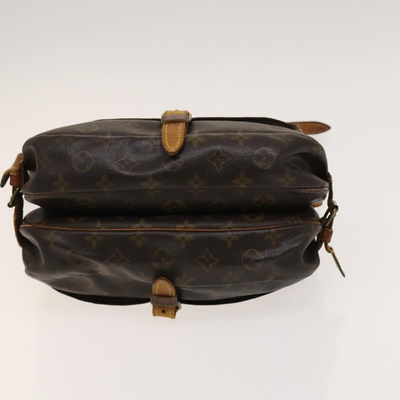 LOUIS VUITTON Monogram Saumur 30 Shoulder Bag M42256 LV Auth 131300