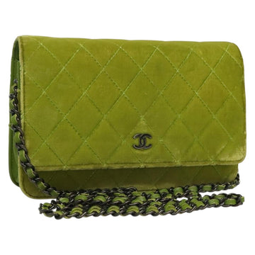 CHANEL Matelasse Chain Shoulder Bag Velor Green CC Auth 131434