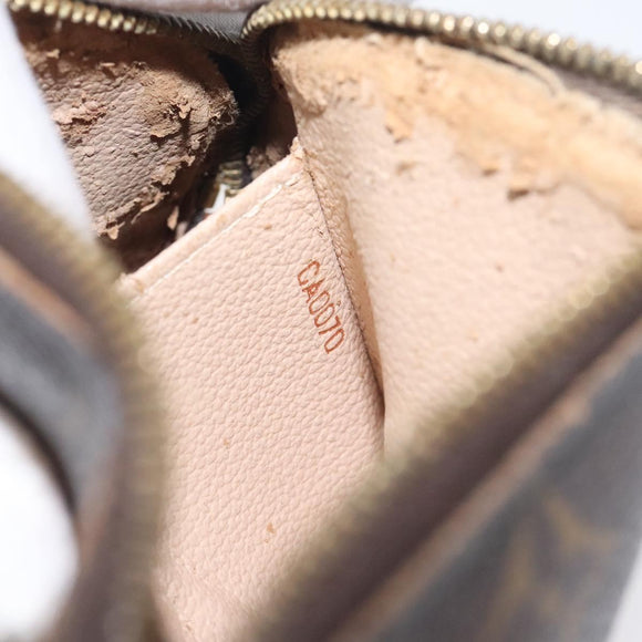 LOUIS VUITTON Monogram Pochette Cosmetic PM Pouch M43998 LV Auth 131445