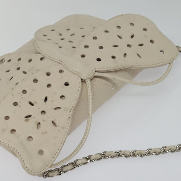 CHANEL Matelasse Chain Shoulder Bag Lamb Skin Beige CC Auth 131632