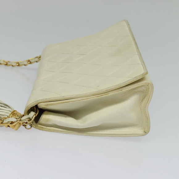 CHANEL Matelasse Chain Shoulder Bag Lamb Skin White Gold CC Auth 131655