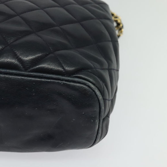 CHANEL Matelasse Chain Shoulder Bag Leather Navy Gold CC Auth 131802