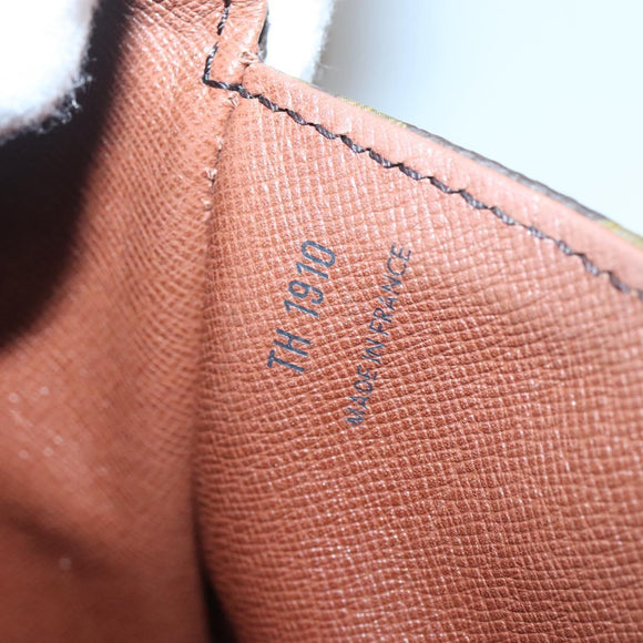 LOUIS VUITTON Monogram Saint Cloud GM Shoulder Bag M51242 LV Auth 131893