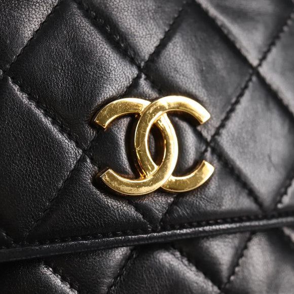 CHANEL Matelasse Shoulder Bag Lamb Skin Black Gold CC Auth 132061V