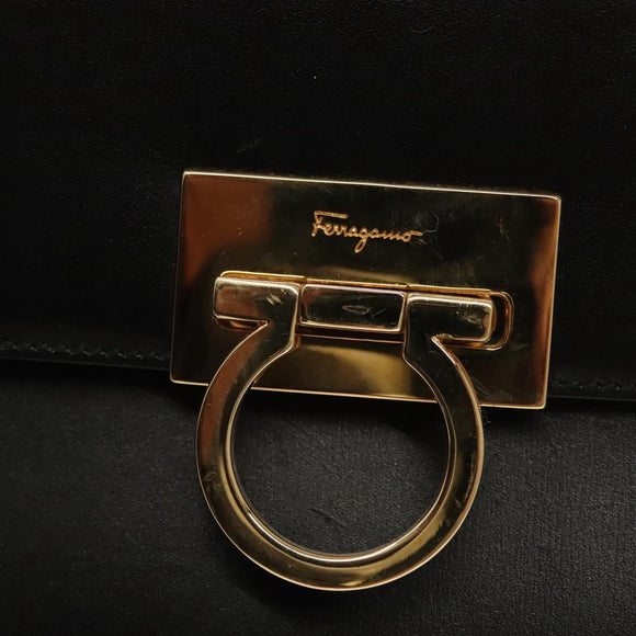 Salvatore Ferragamo Gancini Hand Bag Leather Black Gold Auth 132079