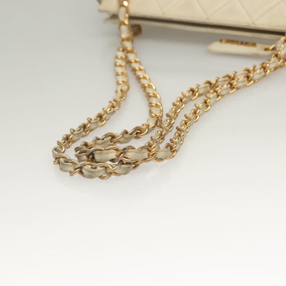 CHANEL Matelasse Chain Shoulder Bag Caviar Skin White Gold CC Auth 132097