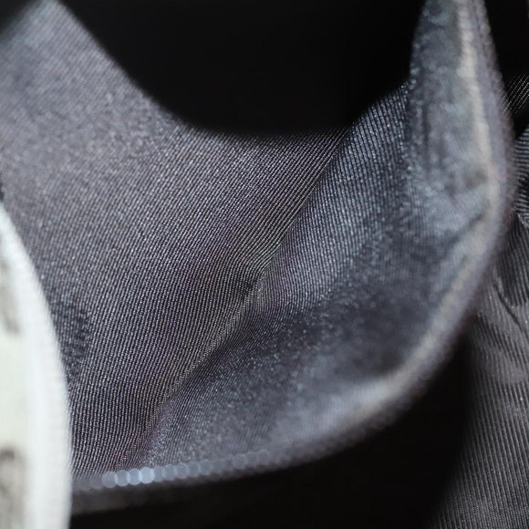 GUCCI GG Canvas Tote Bag Beige 019 0402 Auth 132112