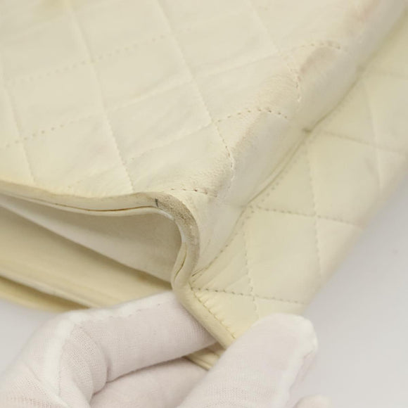 CHANEL Matelasse Chain Shoulder Bag Lamb Skin White Gold CC Auth 132172