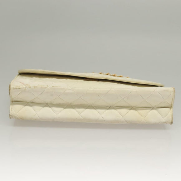 CHANEL Matelasse Chain Shoulder Bag Lamb Skin White Gold CC Auth 132172