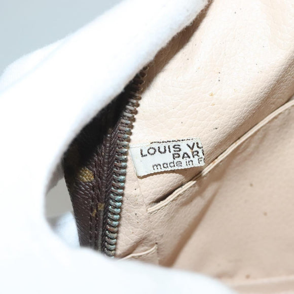 LOUIS VUITTON Monogram Trousse Toilette 28 Clutch Bag M47522 LV Auth 132251