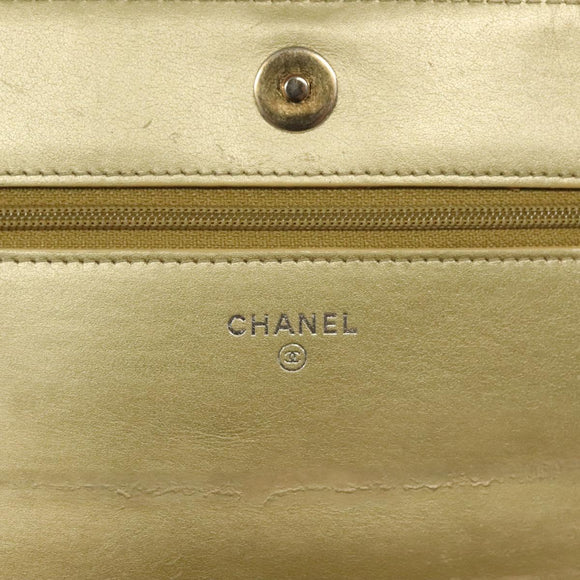 CHANEL Matelasse Chain Shoulder Bag Leather Gold CC Auth 132419