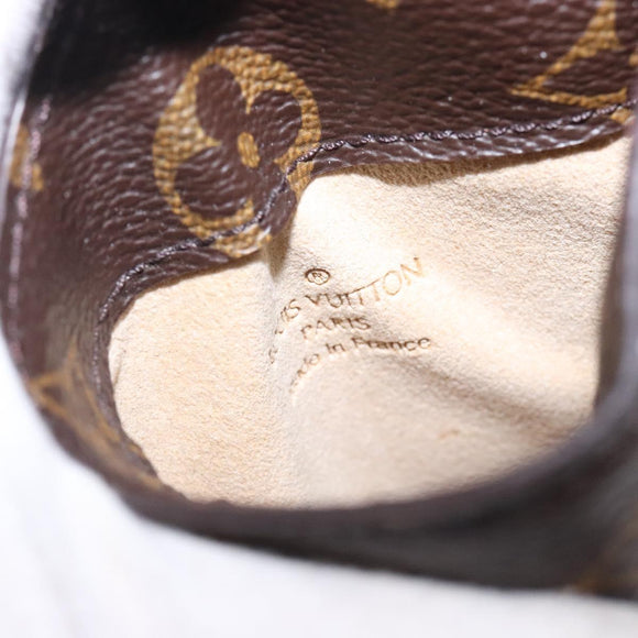 LOUIS VUITTON Monogram Etui Lunette MM Glasses Case M66544 LV Auth 132496