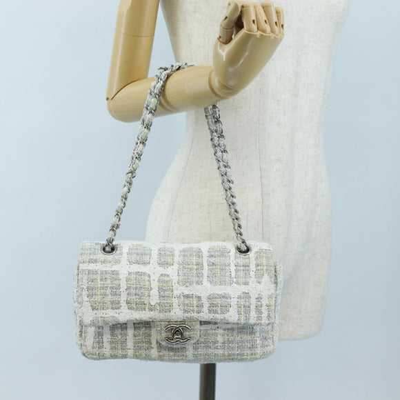 CHANEL Chain Shoulder Bag Tweed White Silver CC Auth 132564A