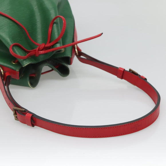 LOUIS VUITTON Epi Petit Noe Schultertasche Bicolor Grün Rot M44147 Auth 132580