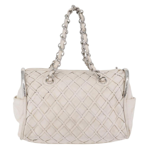 CHANEL Chain Hand Bag Leather White Silver CC Auth 132723