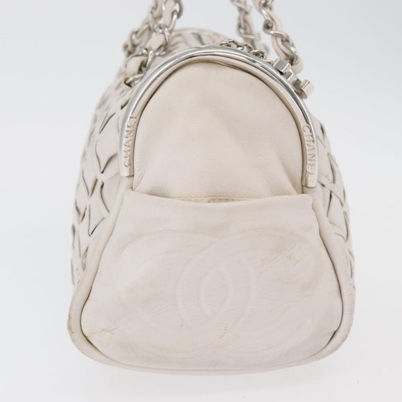 CHANEL Chain Hand Bag Leather White Silver CC Auth 132723