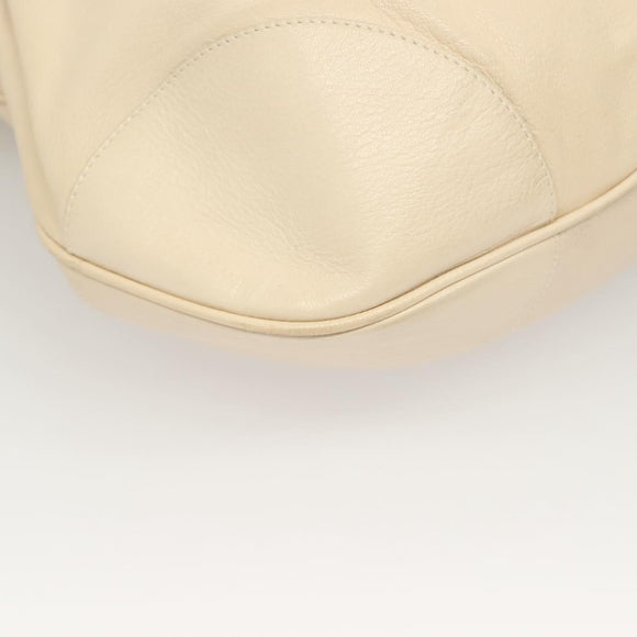 Salvatore Ferragamo Gancini Handtas Leer Ivoor Zilver Auth 132891