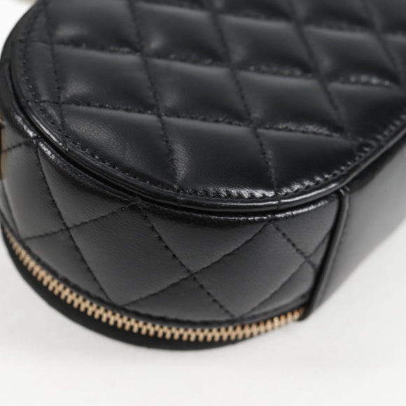 CHANEL Matelasse Pouch Lamb Skin Black Gold CC Auth 132970M