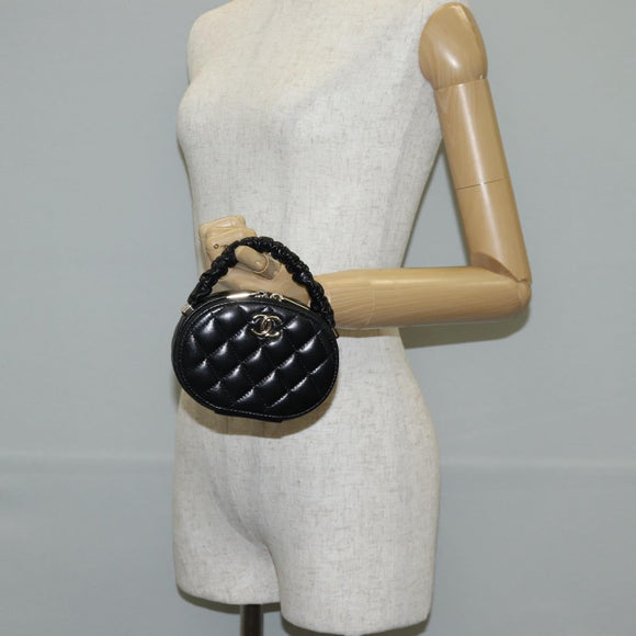 CHANEL Matelasse Pouch Lamb Skin Black Gold CC Auth 132970M