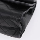 CHANEL Ketten-Schultertasche Leder Schwarz Gold CC Auth 133043-15
