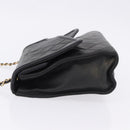 CHANEL Ketten-Schultertasche Leder Schwarz Gold CC Auth 133043-7