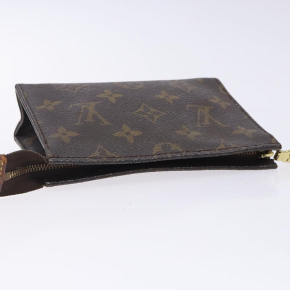 LOUIS VUITTON Monogram Poche Toilette 15 Pouch M47546 LV Auth 133292