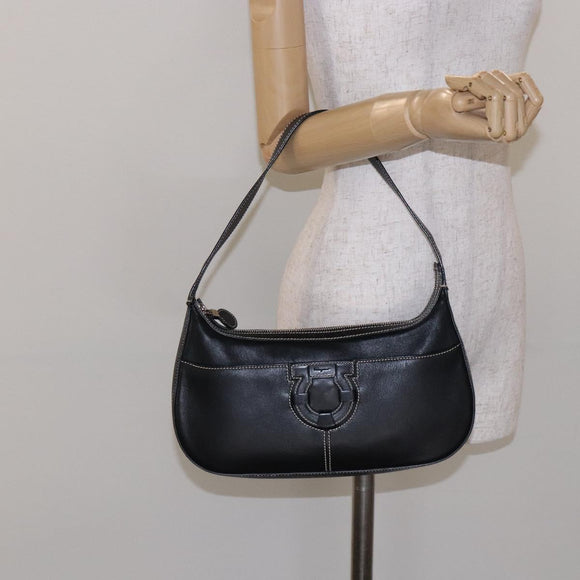 Salvatore Ferragamo Gancini Shoulder Bag Leather Black Silver Auth 133590