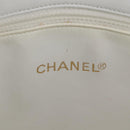 CHANEL Matelasse Chain Shoulder Bag Lamb Skin White CC Auth 134221-19